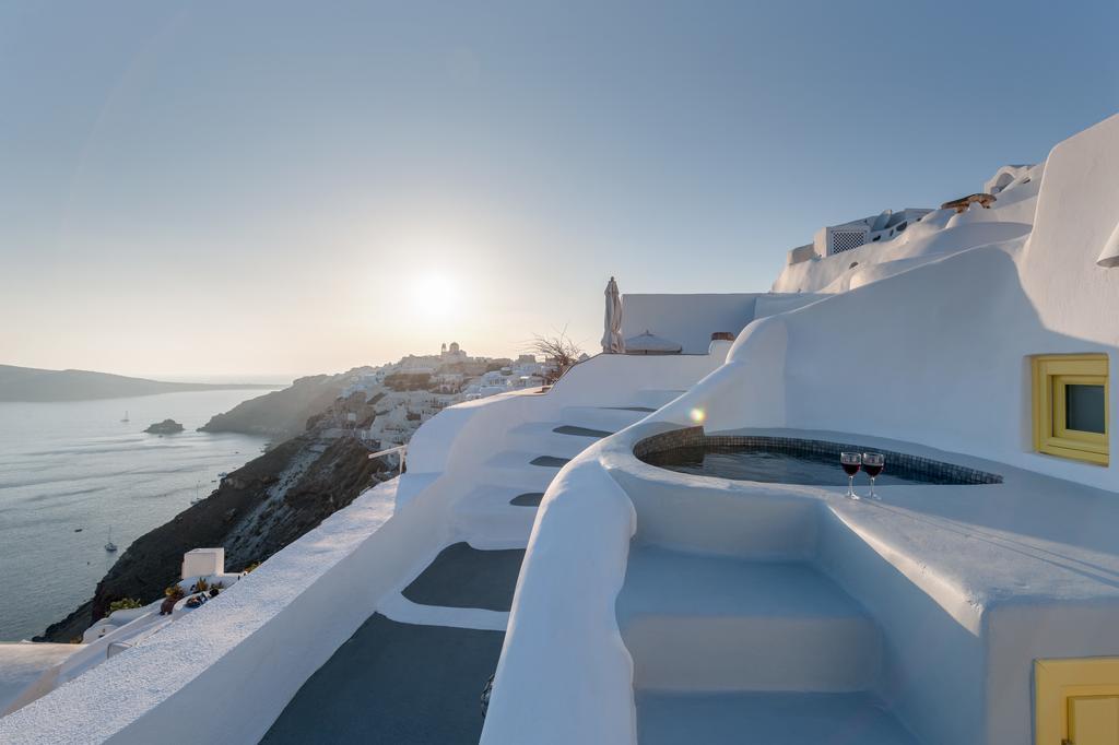Anemomilos Oia  Exterior photo