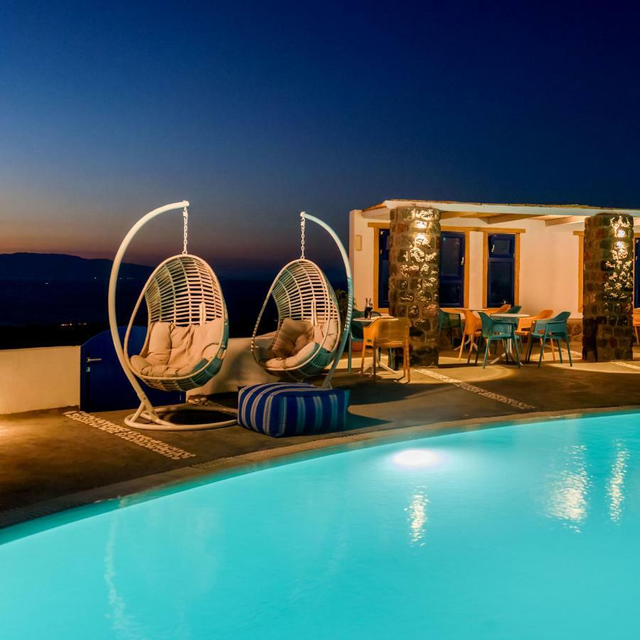 Anemomilos Oia  Exterior photo